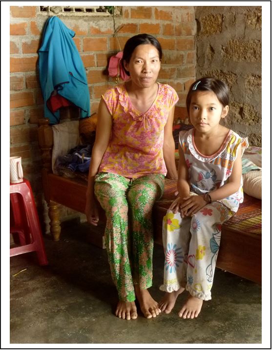 Trieu thi Hong Thuong avec sa maman en 2010 Trieu thi Hong Thuong avec sa maman en 2010